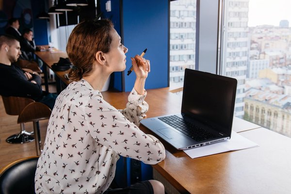 Quel message transmettre dans une carte de vœu de Noël ?